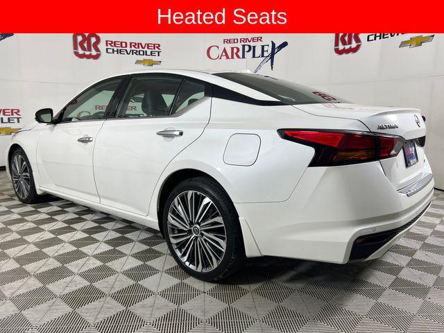 used 2023 Nissan Altima car, priced at $24,625