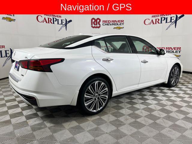 used 2023 Nissan Altima car, priced at $24,625