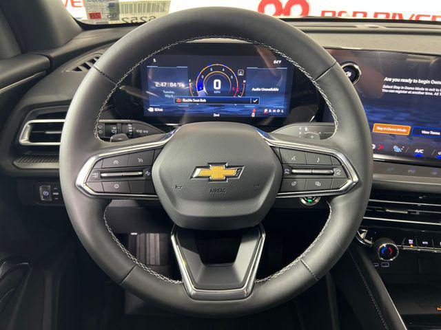 new 2026 Chevrolet Traverse car, priced at $47,945