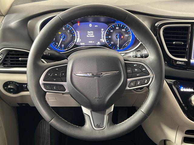 used 2024 Chrysler Pacifica car, priced at $27,902