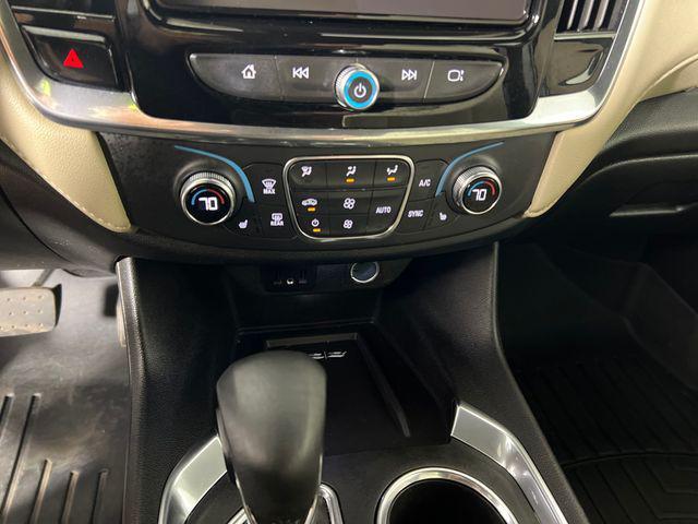used 2023 Chevrolet Traverse car, priced at $21,929