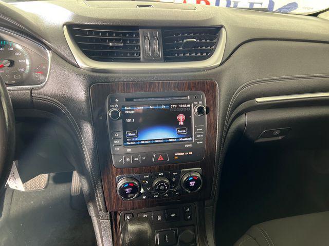 used 2015 Chevrolet Traverse car, priced at $11,193