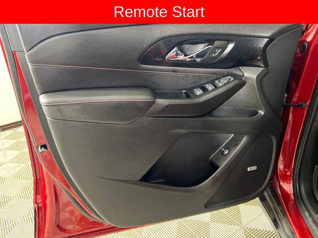 used 2023 Chevrolet Traverse car, priced at $34,841