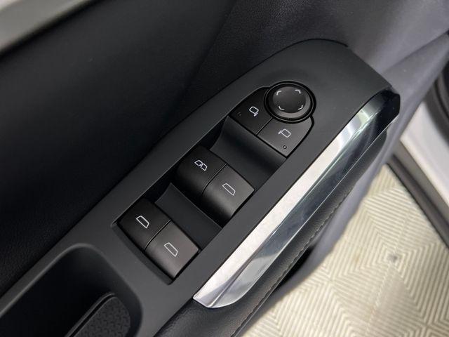 new 2026 Chevrolet Traverse car, priced at $48,670