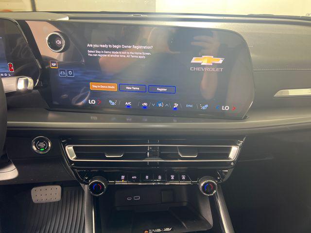 new 2026 Chevrolet Traverse car, priced at $44,445