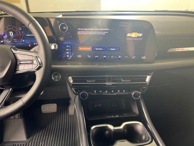 new 2026 Chevrolet Traverse car, priced at $44,445