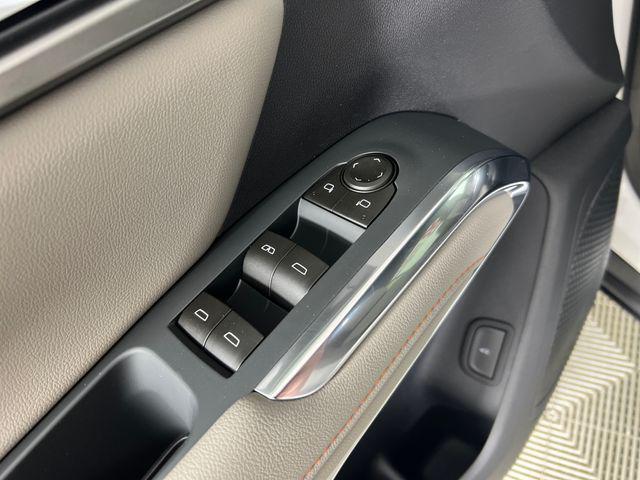 new 2026 Chevrolet Traverse car, priced at $44,445