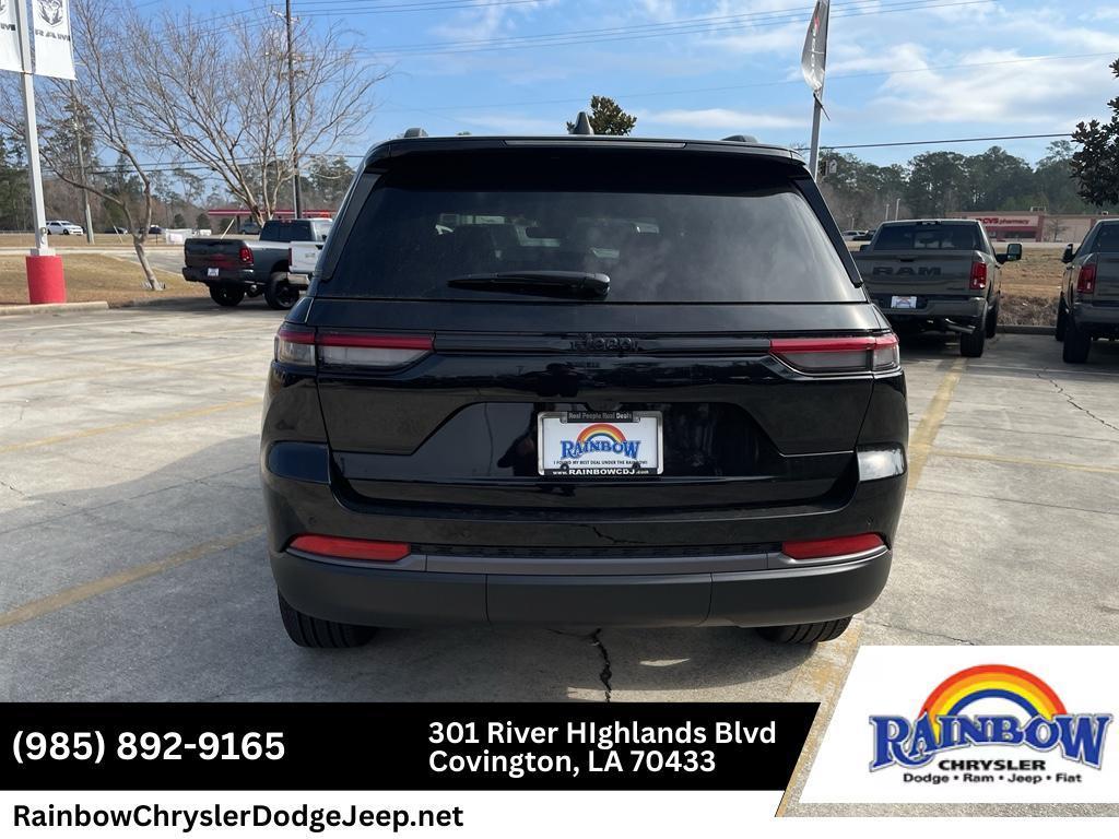 new 2026 Jeep Grand Cherokee car, priced at $44,805