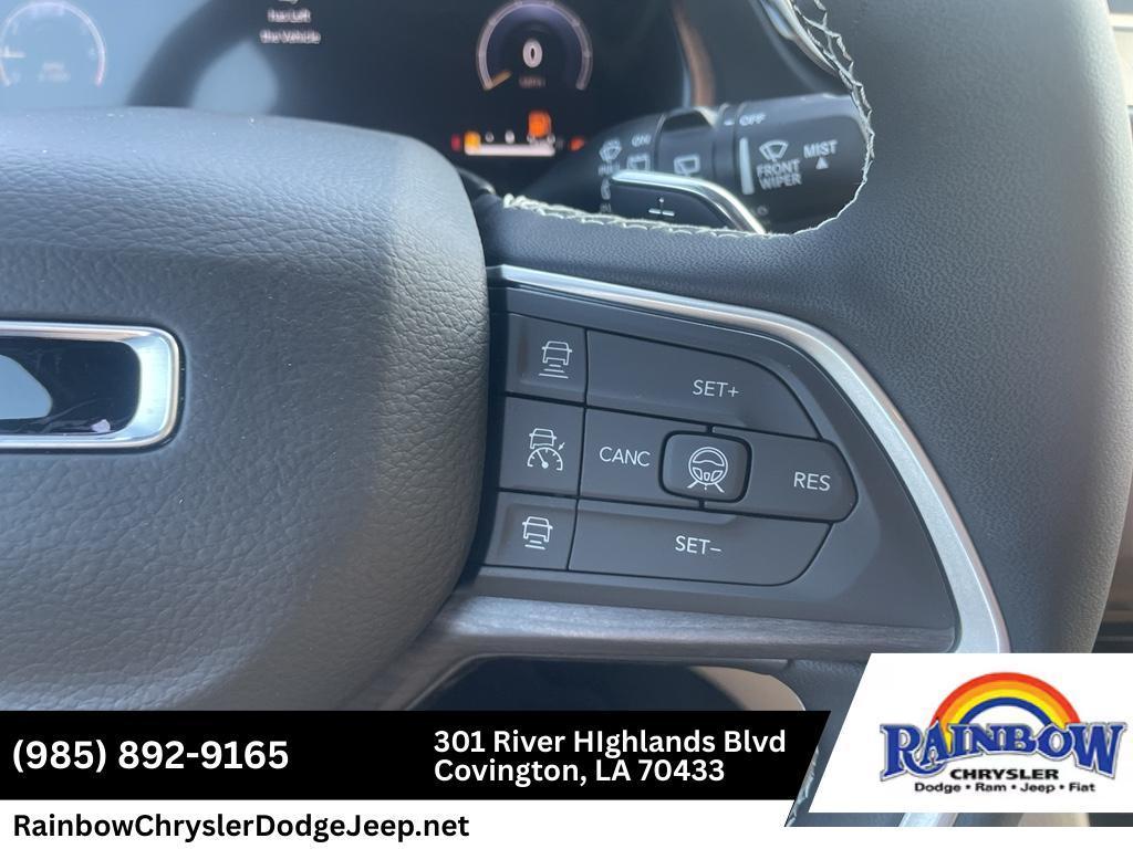 new 2026 Jeep Grand Cherokee car, priced at $44,210