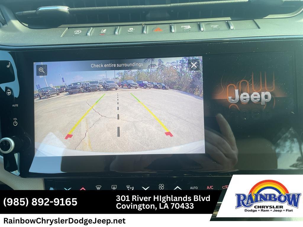 new 2026 Jeep Grand Cherokee car, priced at $44,210