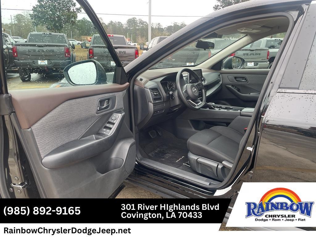 used 2023 Nissan Rogue car, priced at $17,998