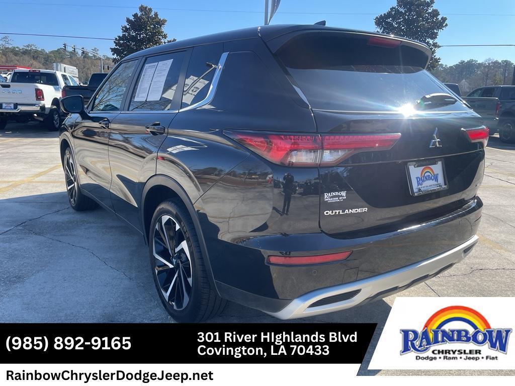 used 2024 Mitsubishi Outlander car, priced at $21,997