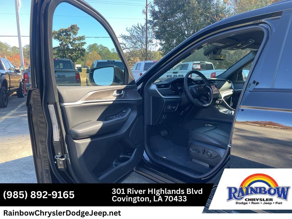 new 2025 Jeep Grand Cherokee L car, priced at $45,970