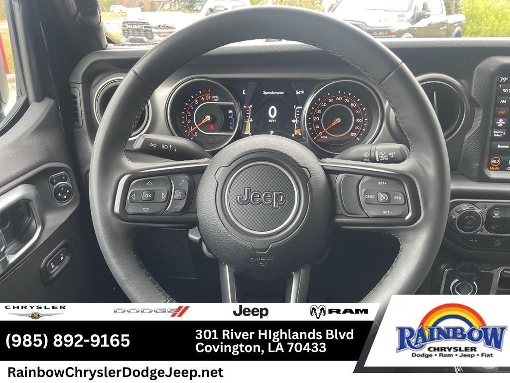 used 2023 Jeep Gladiator car, priced at $30,369