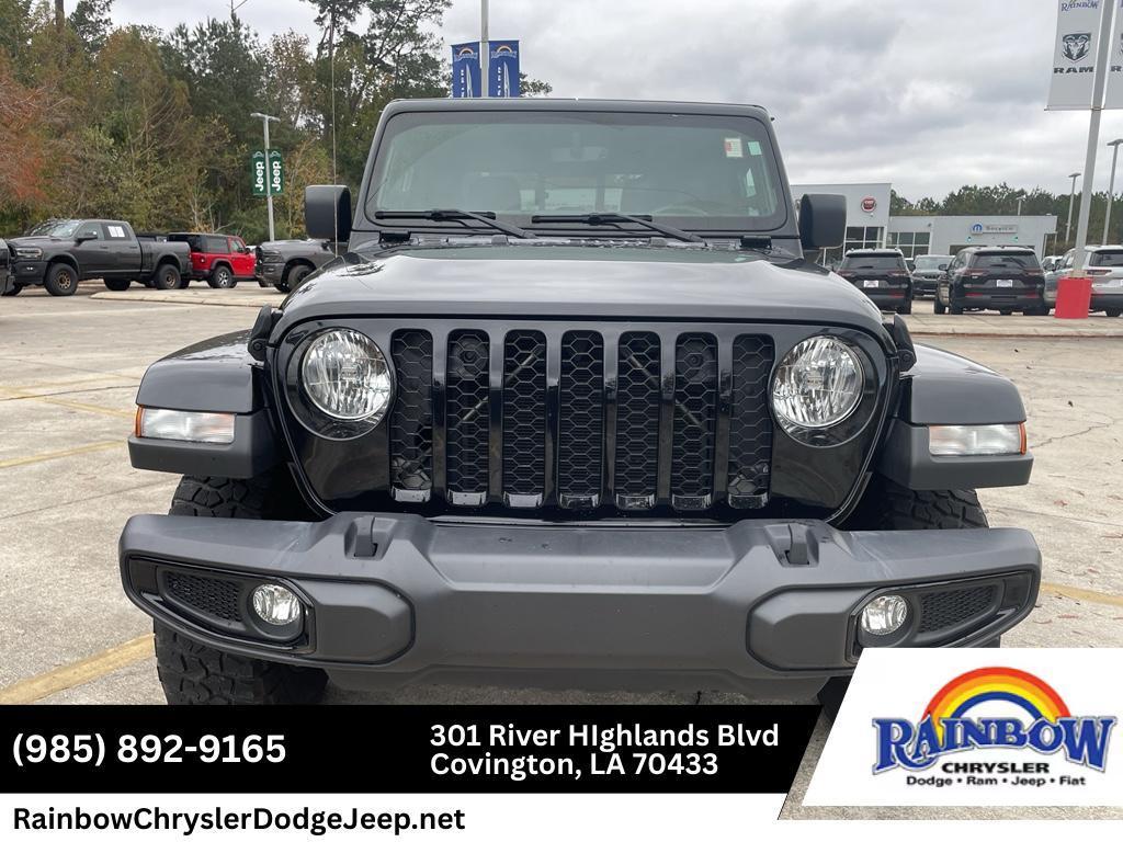 used 2023 Jeep Gladiator car, priced at $31,122