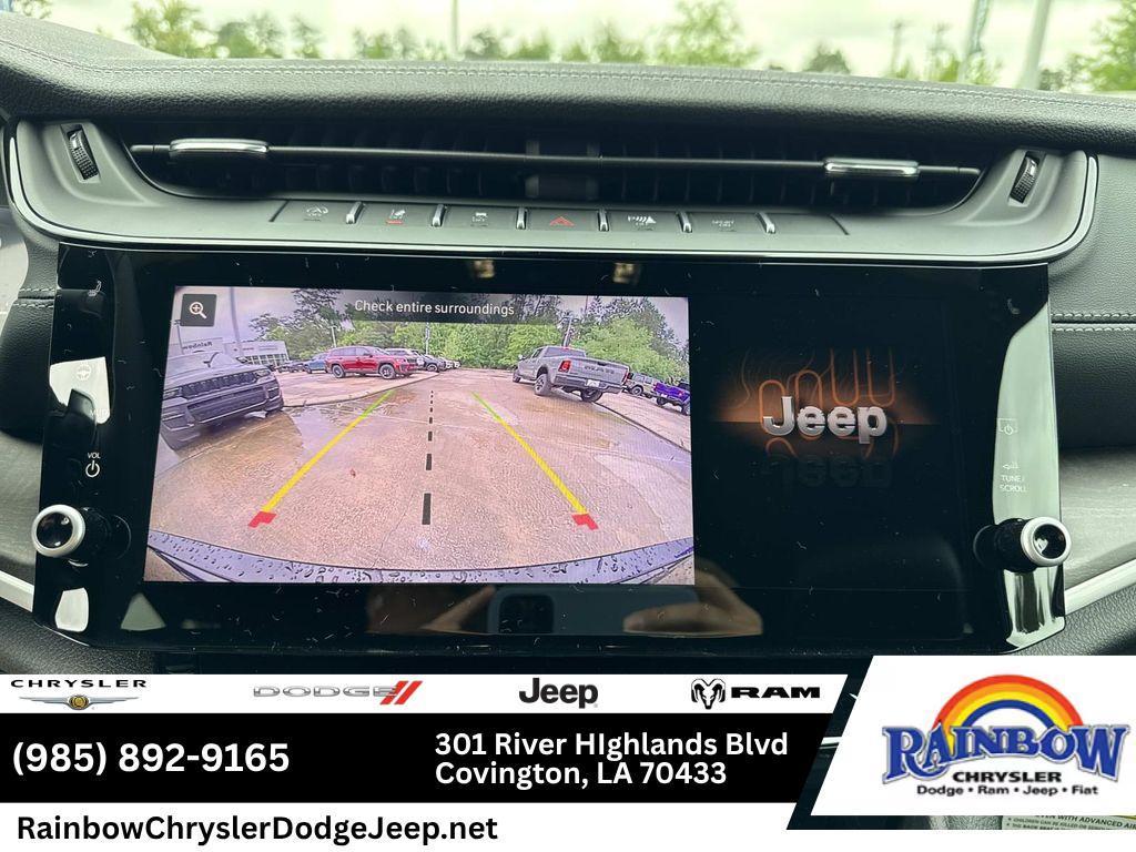 new 2026 Jeep Grand Cherokee car, priced at $43,299