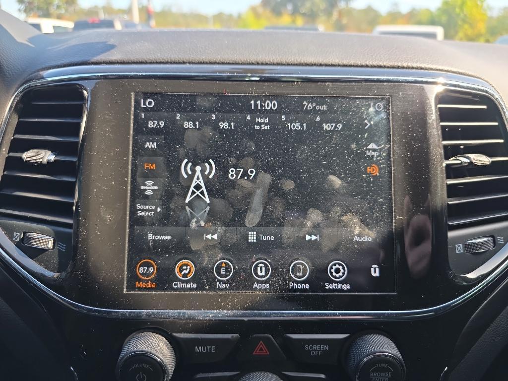 used 2022 Jeep Grand Cherokee WK car, priced at $21,610