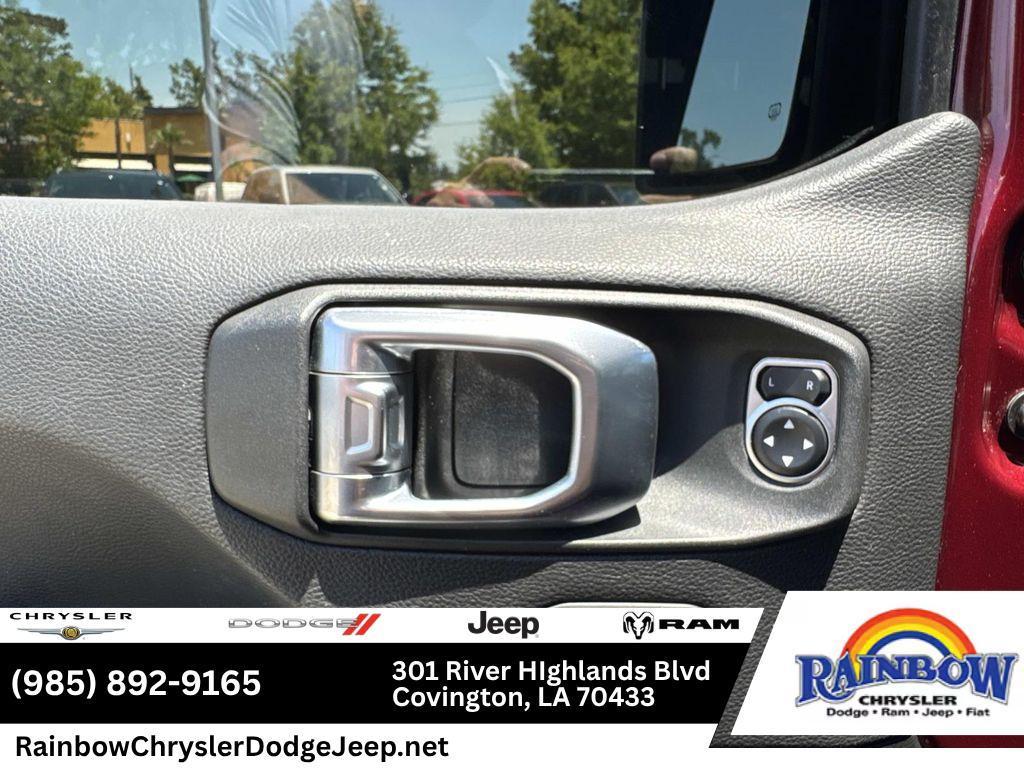 used 2021 Jeep Gladiator car, priced at $29,374