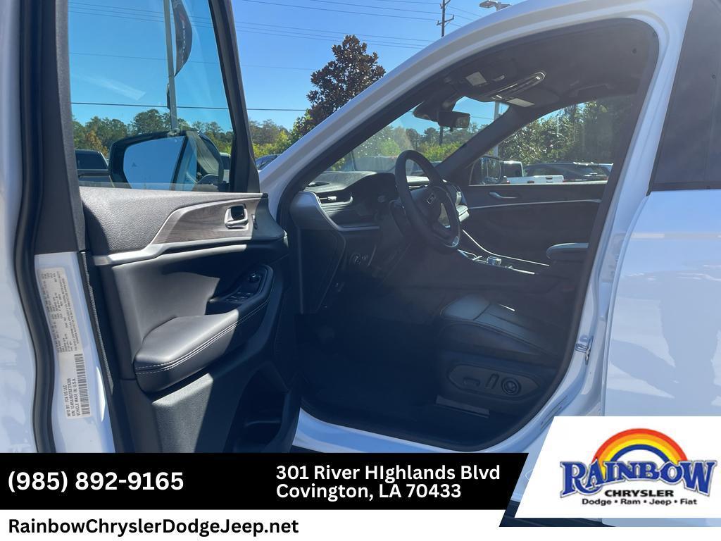 new 2025 Jeep Grand Cherokee L car, priced at $43,125