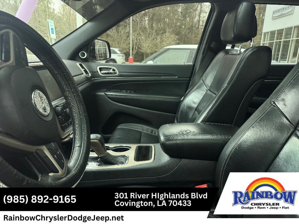 used 2017 Jeep Grand Cherokee car, priced at $12,995