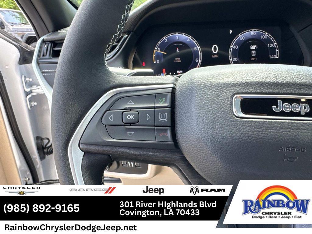 new 2026 Jeep Grand Cherokee car, priced at $45,259