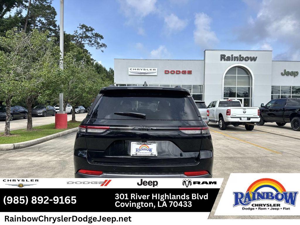 new 2026 Jeep Grand Cherokee car, priced at $44,149