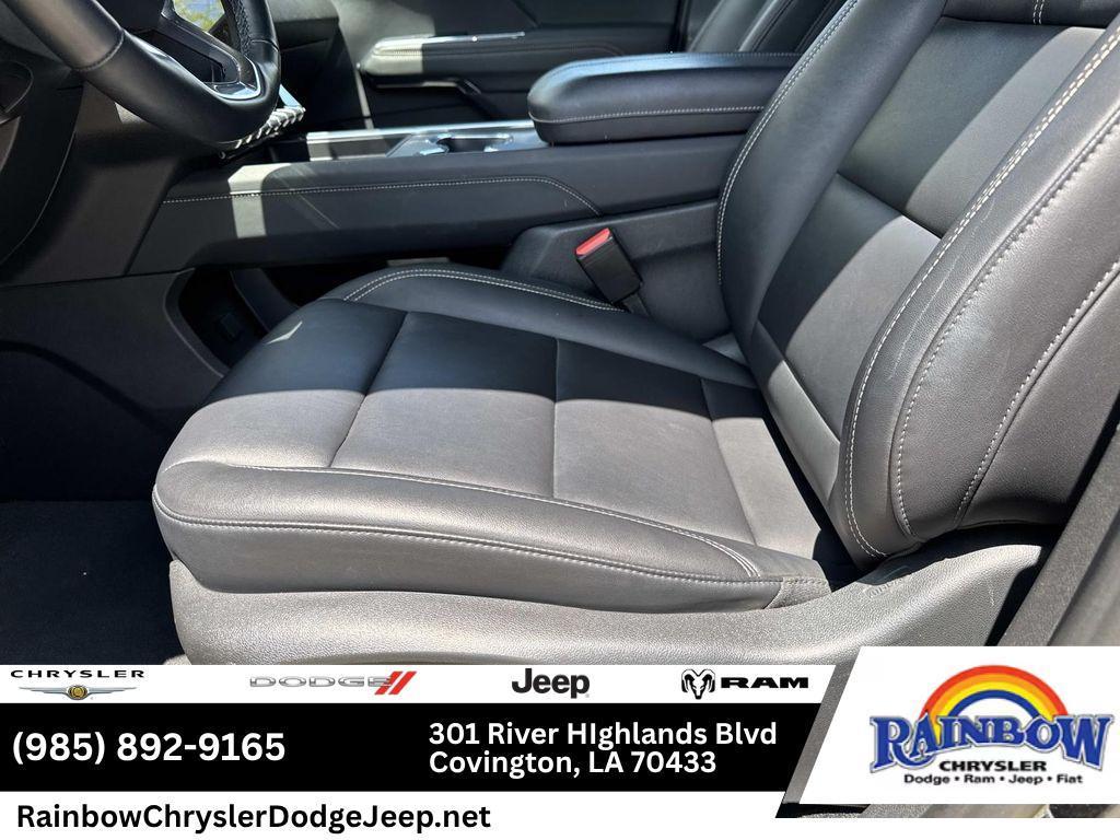 used 2024 GMC Acadia car, priced at $33,668