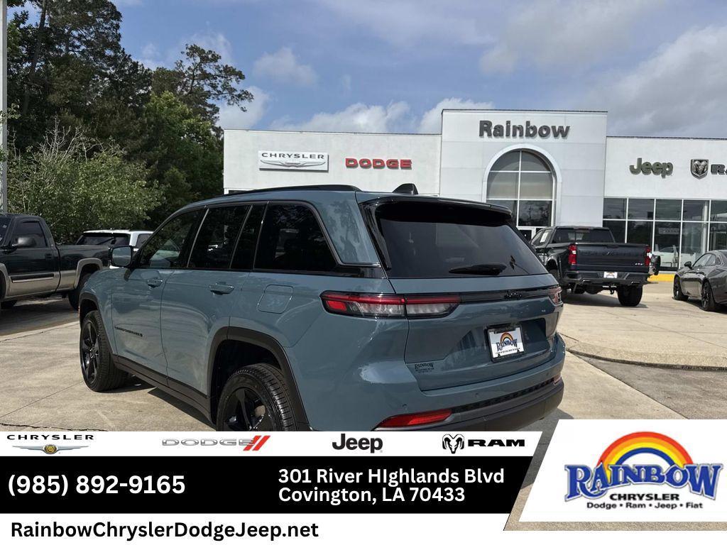 new 2026 Jeep Grand Cherokee car, priced at $44,759