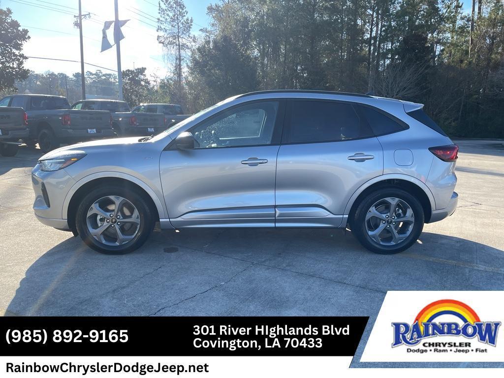 used 2024 Ford Escape car, priced at $19,995