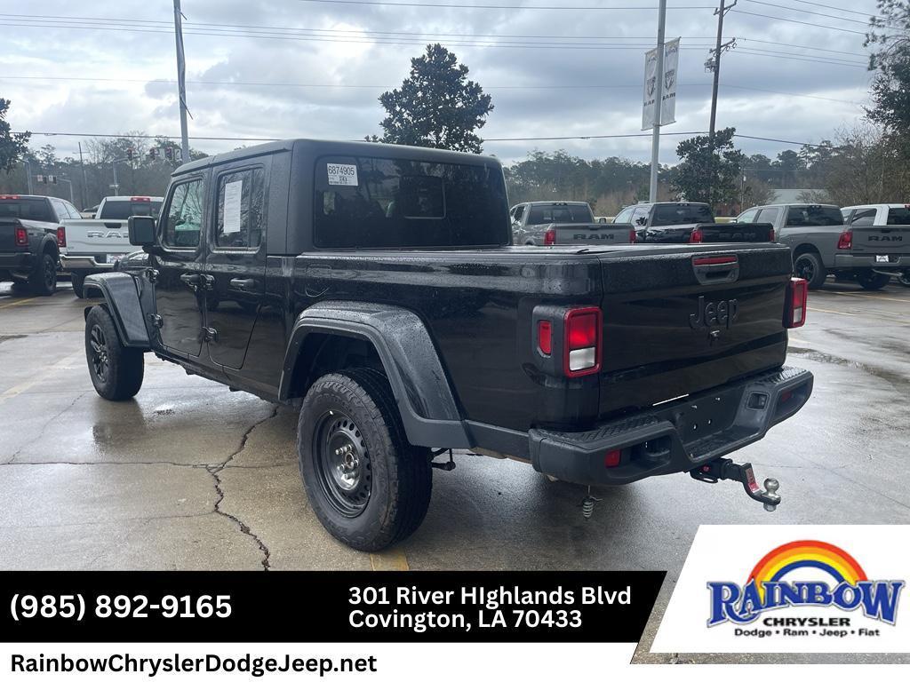 used 2022 Jeep Gladiator car, priced at $27,660
