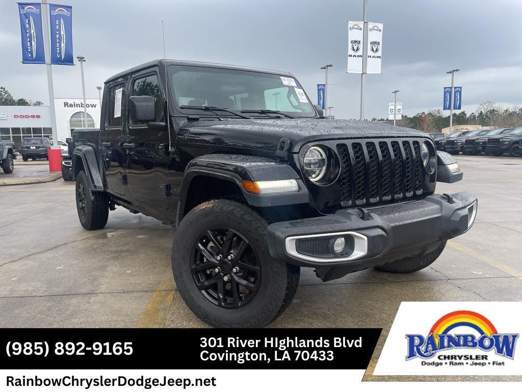 used 2022 Jeep Gladiator car, priced at $27,060