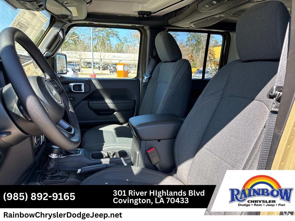 new 2025 Jeep Wrangler car, priced at $44,760