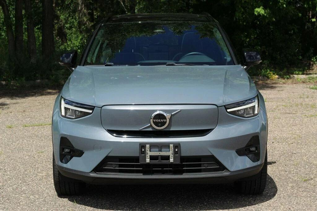 used 2023 Volvo XC40 Recharge Pure Electric car, priced at $25,670