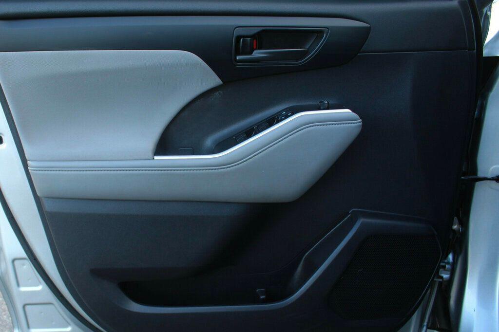 used 2020 Toyota Highlander car, priced at $27,970