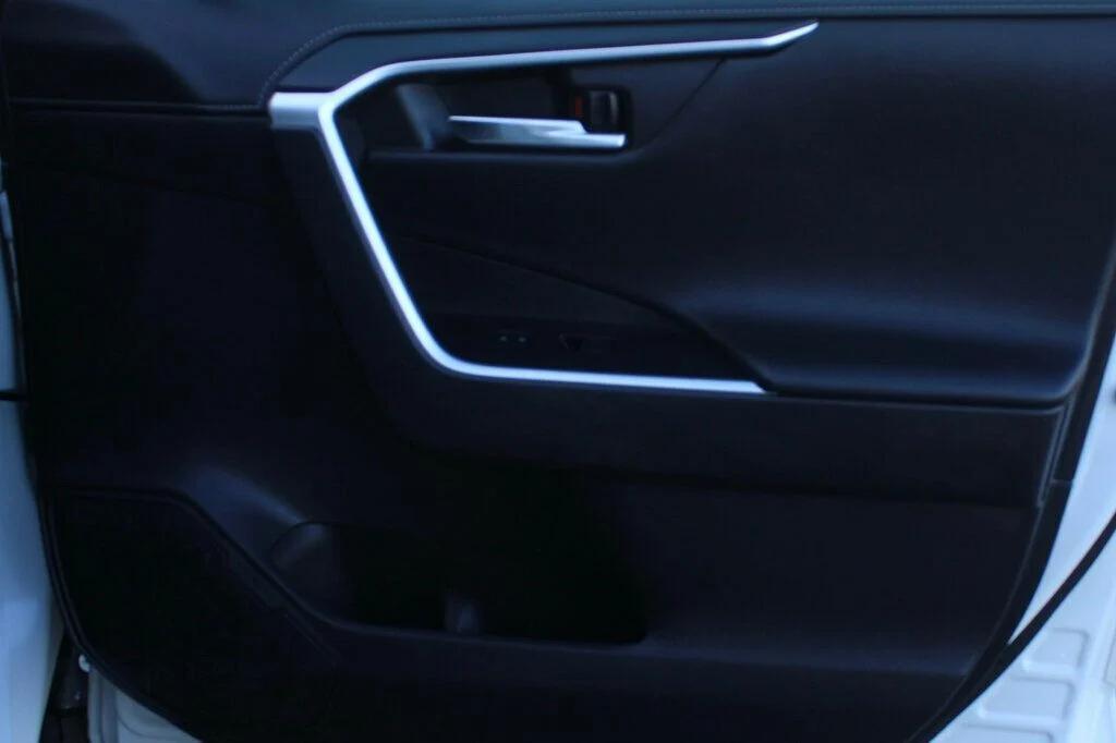 used 2022 Toyota RAV4 Hybrid car, priced at $27,880