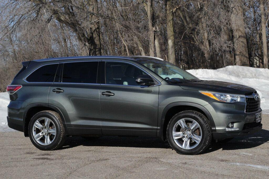 used 2015 Toyota Highlander car, priced at $21,970