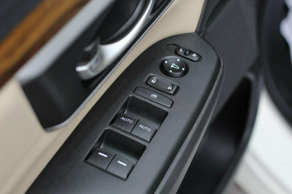 used 2017 Honda CR-V car, priced at $21,970