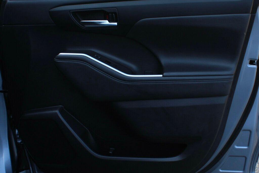 used 2022 Toyota Highlander car, priced at $31,988