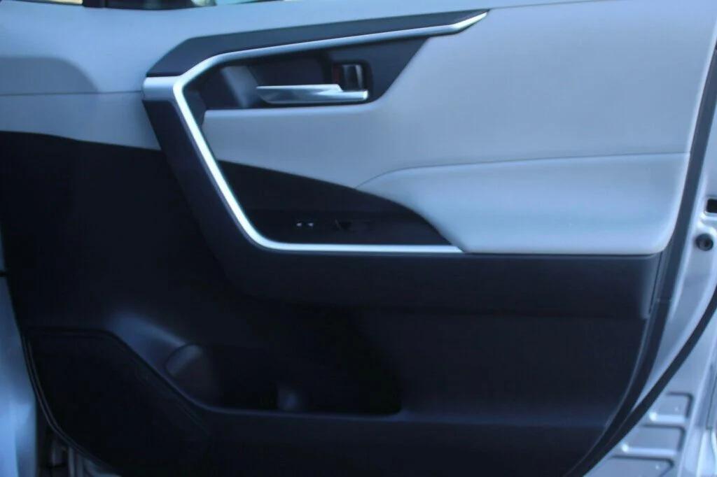 used 2021 Toyota RAV4 Hybrid car, priced at $25,590