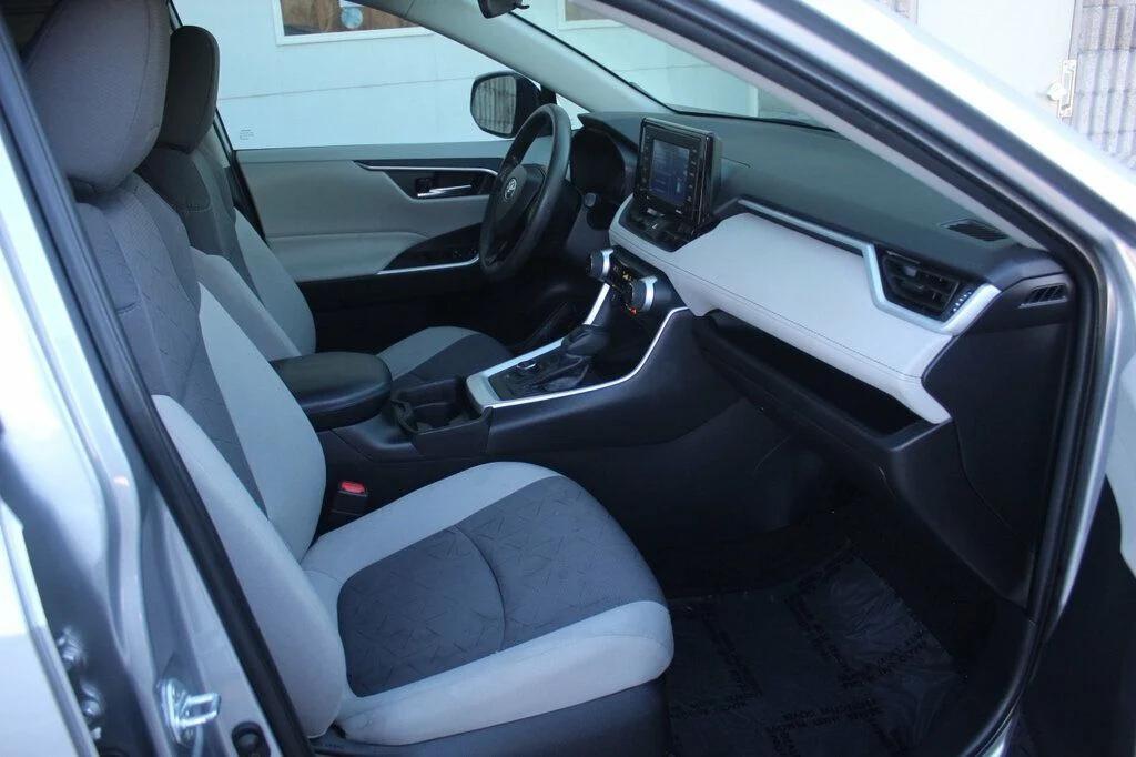 used 2021 Toyota RAV4 Hybrid car, priced at $25,590