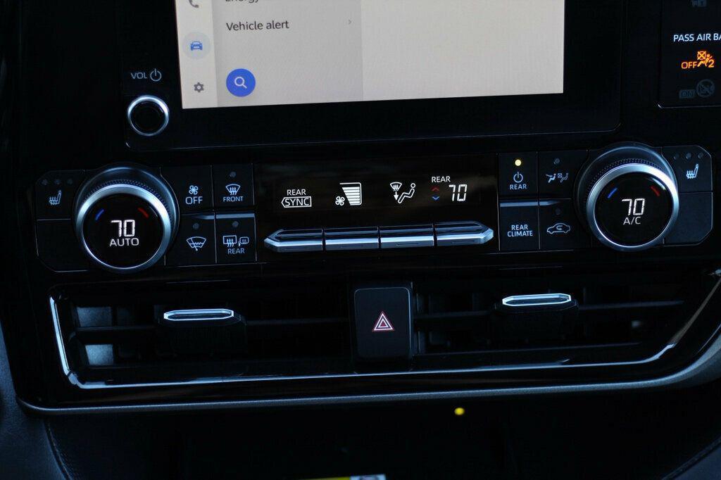 used 2023 Toyota Highlander Hybrid car, priced at $32,988