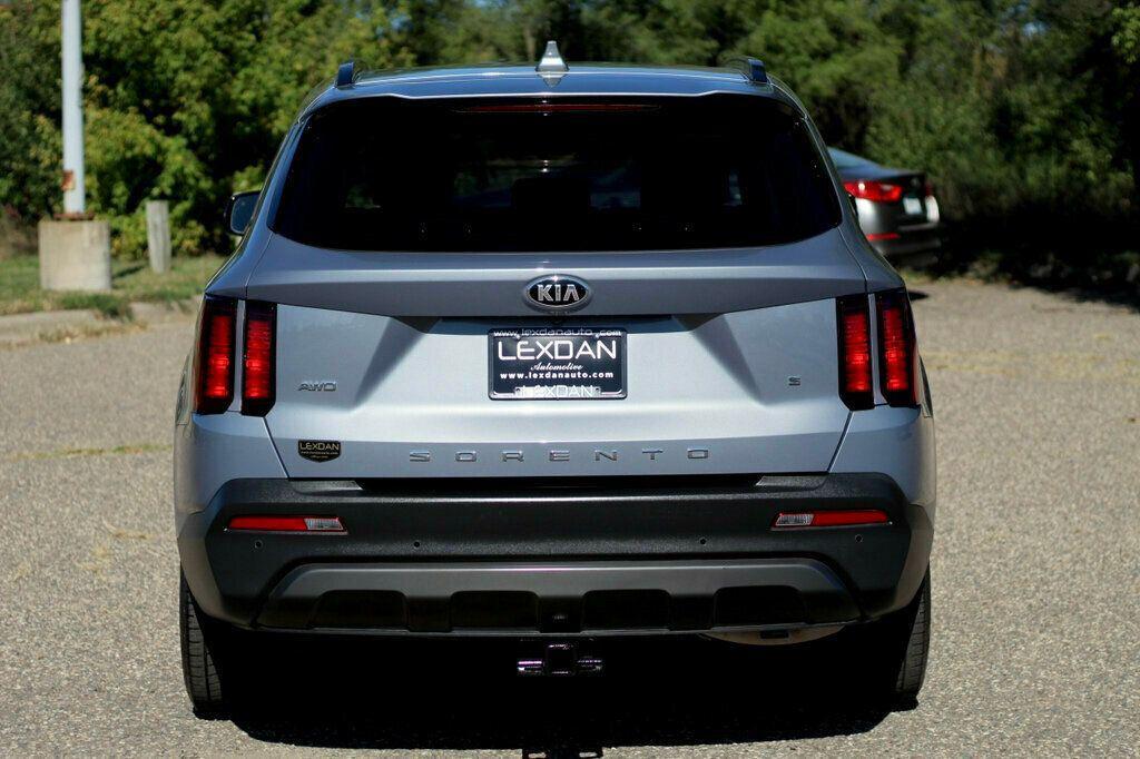 used 2021 Kia Sorento car, priced at $17,988