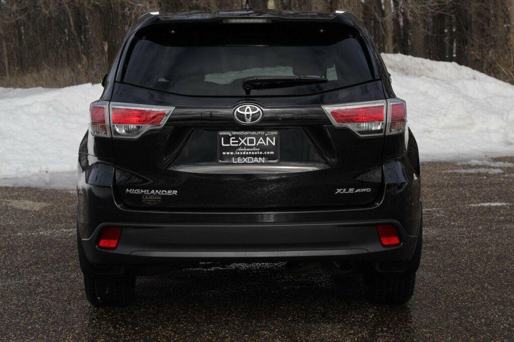 used 2016 Toyota Highlander car, priced at $21,998