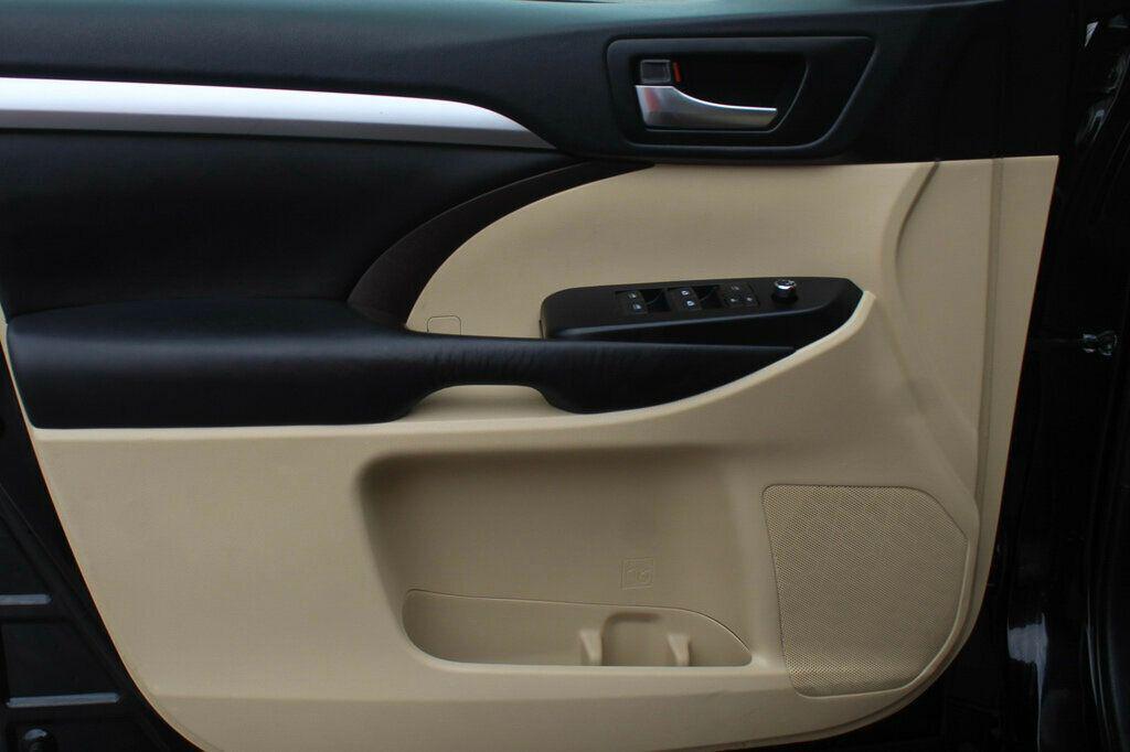 used 2016 Toyota Highlander car, priced at $21,998