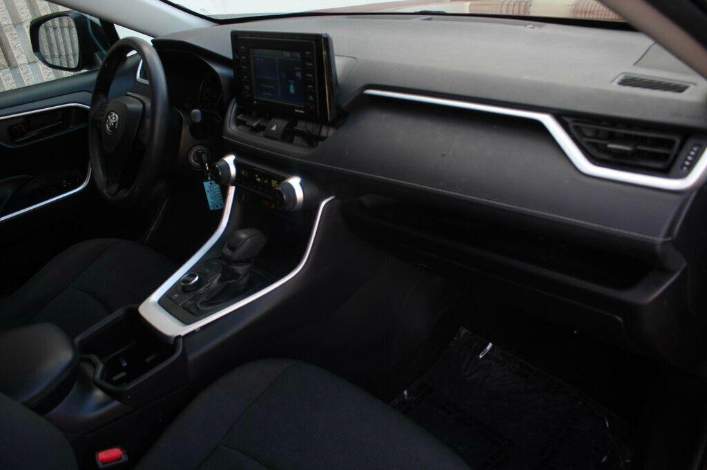 used 2022 Toyota RAV4 Hybrid car, priced at $25,995