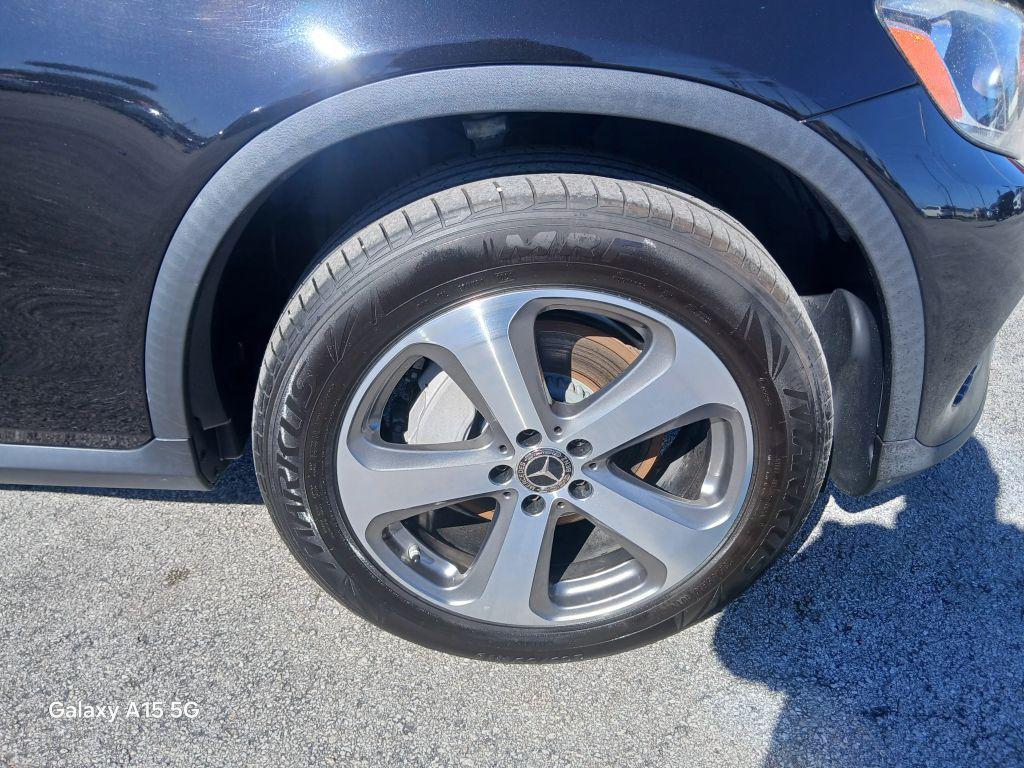 used 2019 Mercedes-Benz GLC 300 car, priced at $13,793