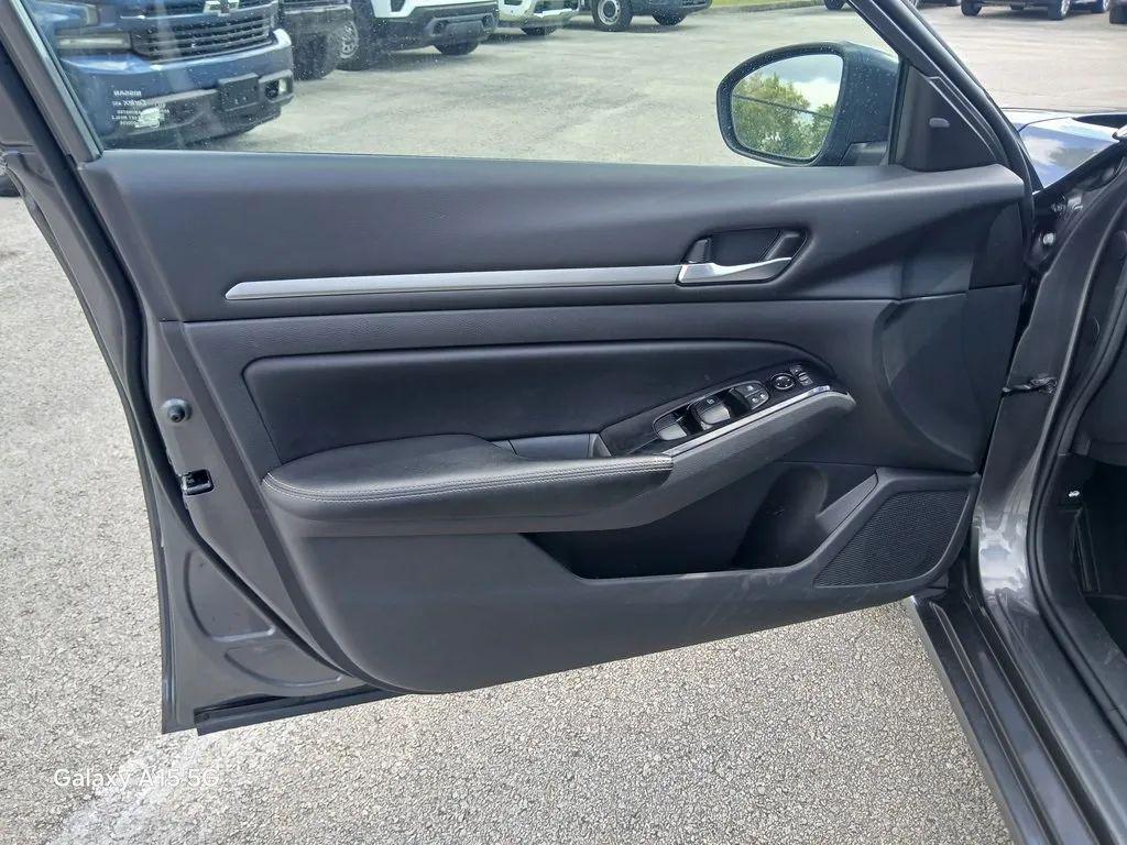 used 2023 Nissan Altima car, priced at $15,275