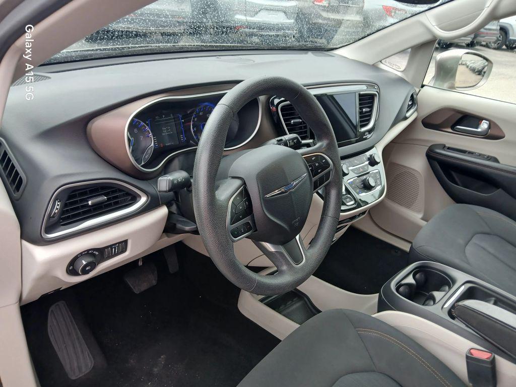 used 2018 Chrysler Pacifica car, priced at $11,399