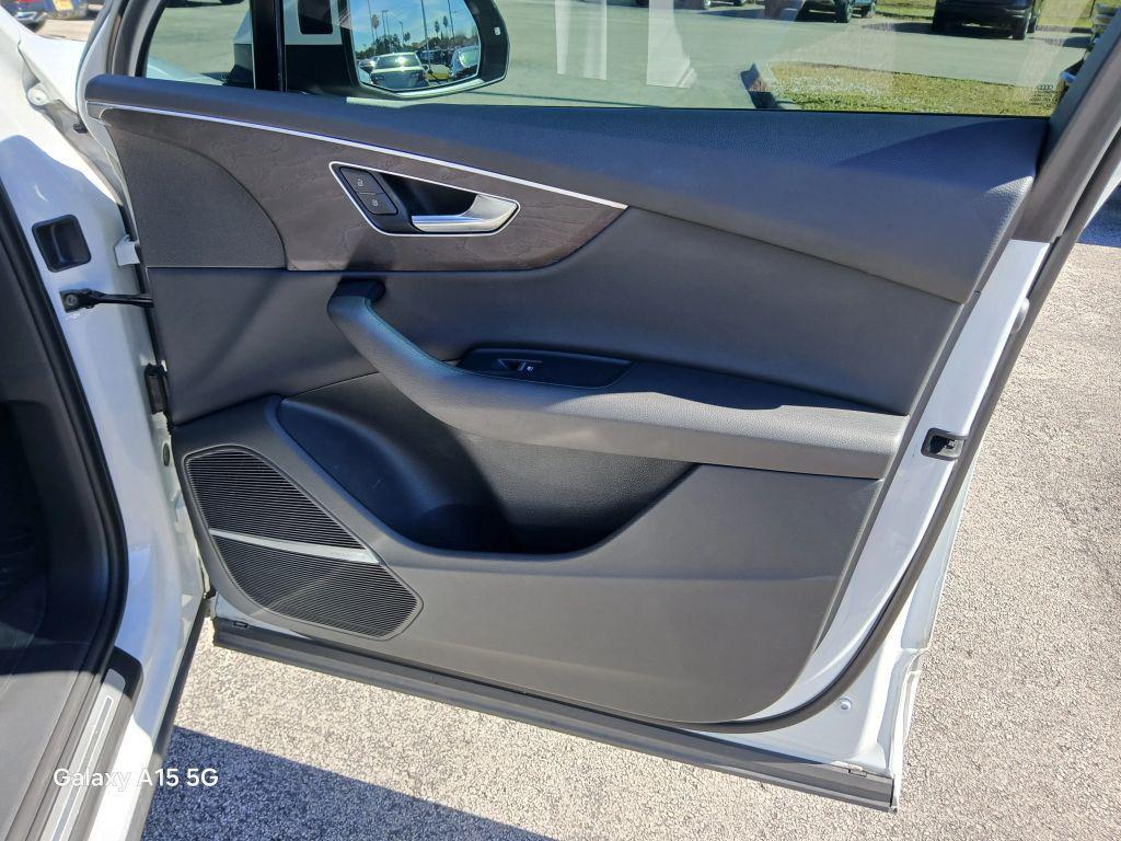 used 2021 Audi Q7 car, priced at $22,848