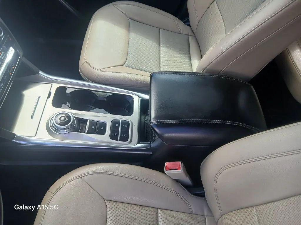 used 2021 Ford Explorer car, priced at $18,000